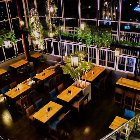 The Grand Coral Hotel Bangalore Buitenkant foto